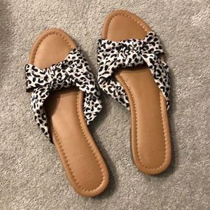Loft sandals